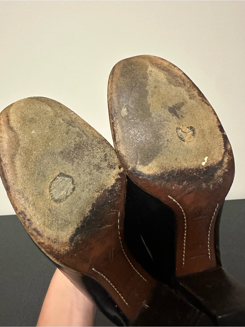 Louis Vuitton Patent Damier Pumps Checkered Logo Heels Size 38.5 8.5 Leather - Picture 11 of 14